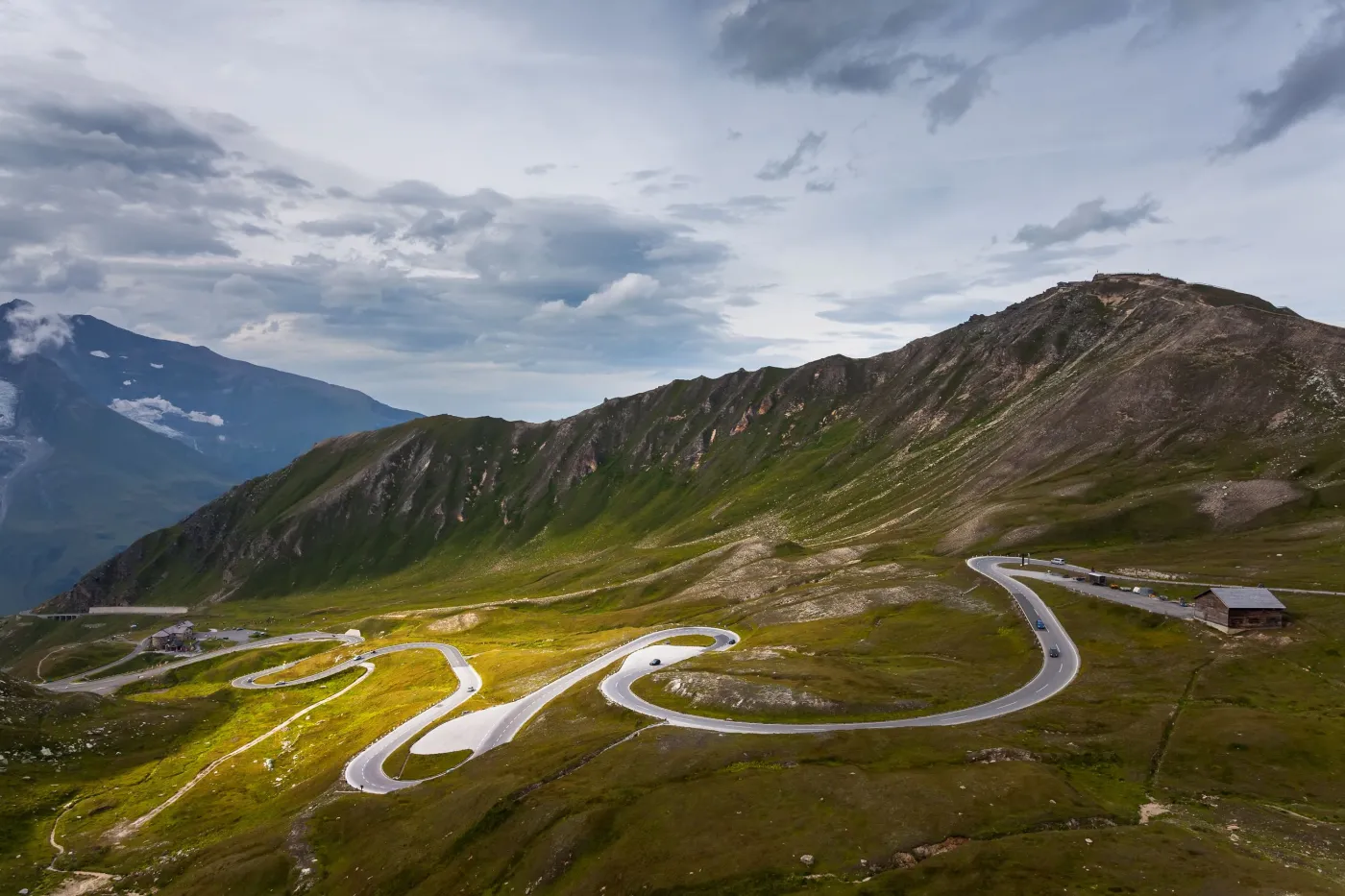 6647616-droga-na-grossglockner-karyntia.jpg