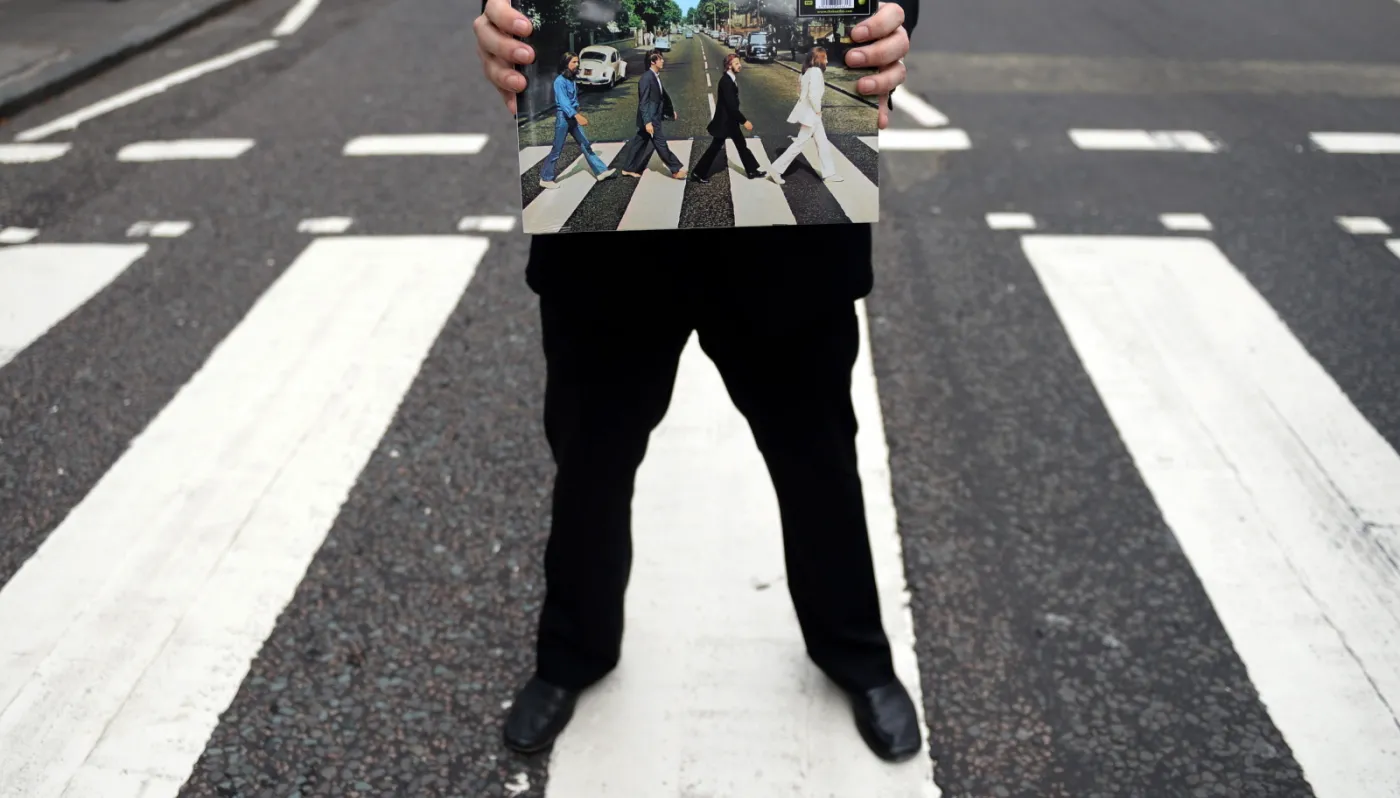 6657338-fani-beatles-swietowali-45-lecie.jpg