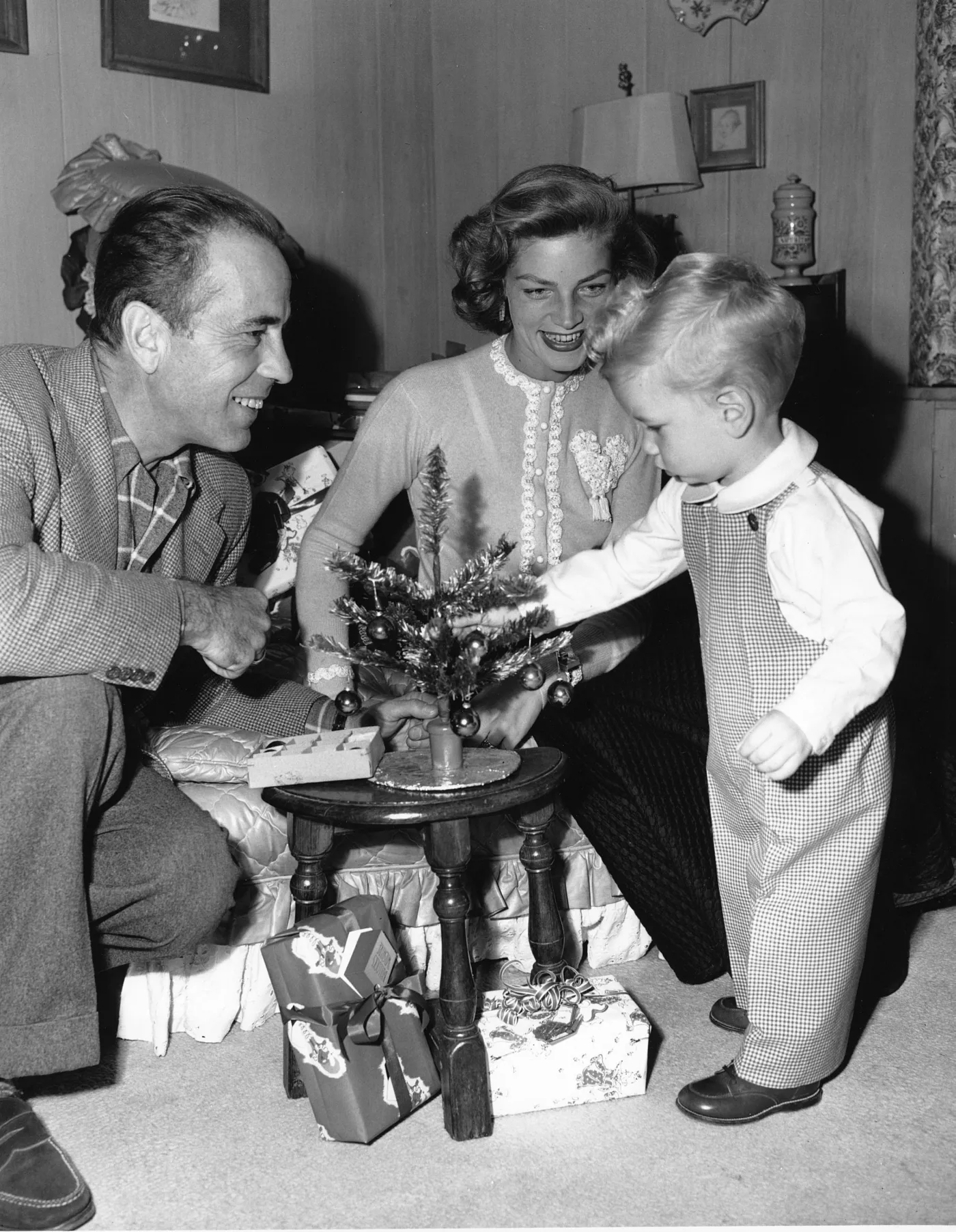 6668023-humphrey-bogart-i-lauren-bacall.jpg