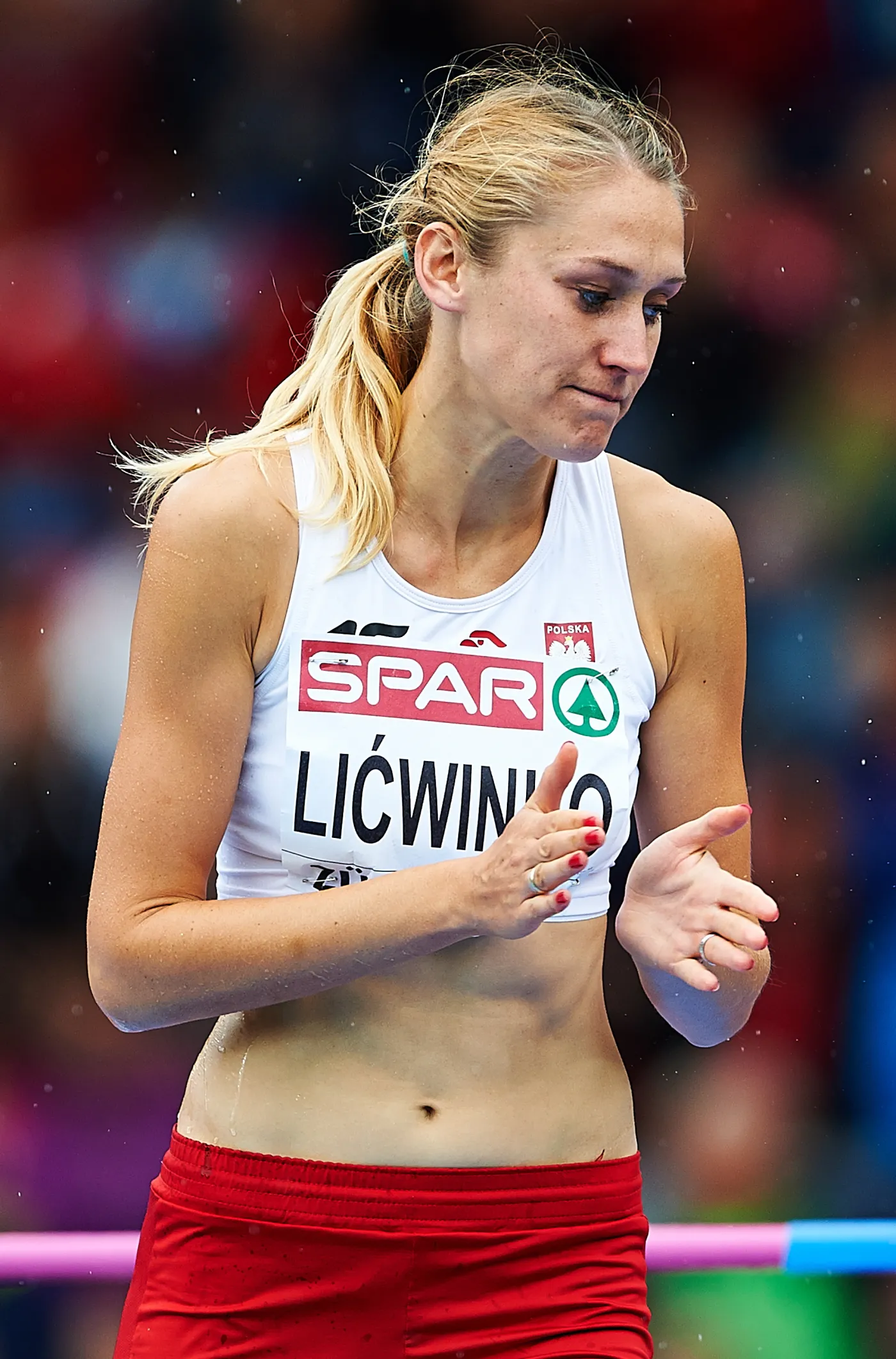 6677954-kamila-licwinko-w-eliminacjach.jpg