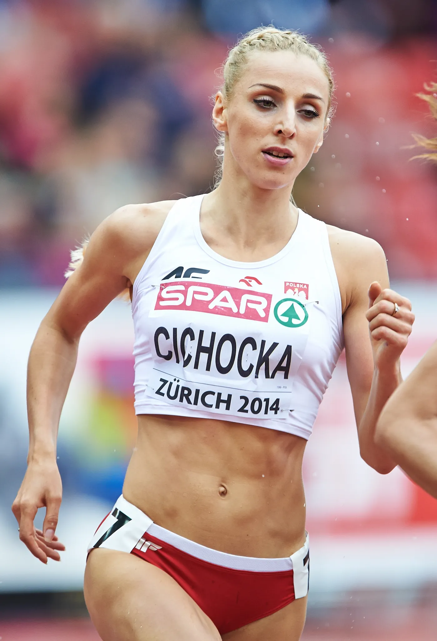 6678181-angelika-cichocka-w-eliminacyjnym.jpg