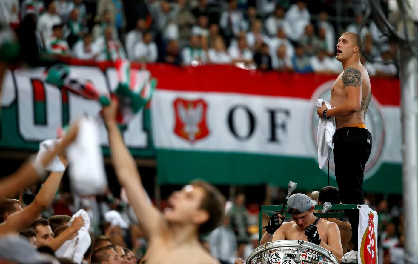 6729614-legia-znow-zostanie-ukarana-przez.jpg