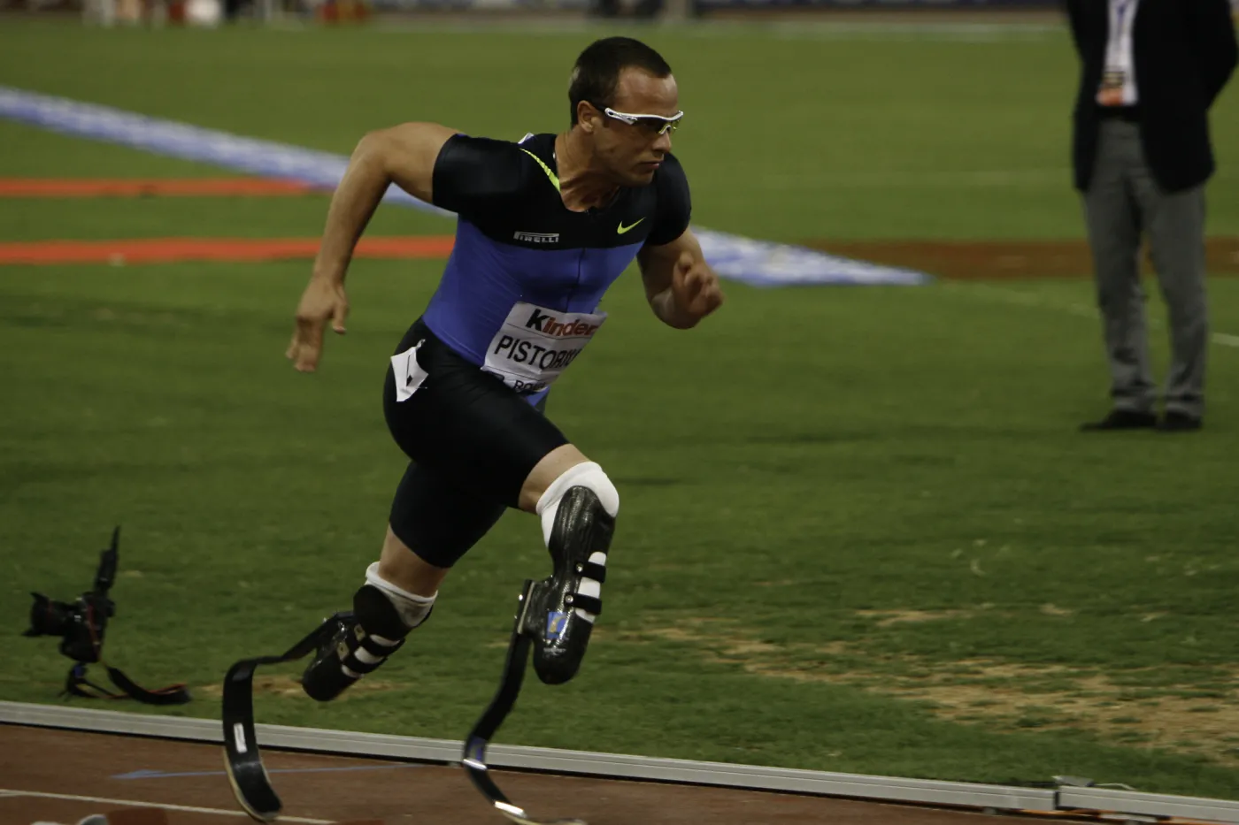 6786589-oscar-pistorius-od-bohatera-do.jpg