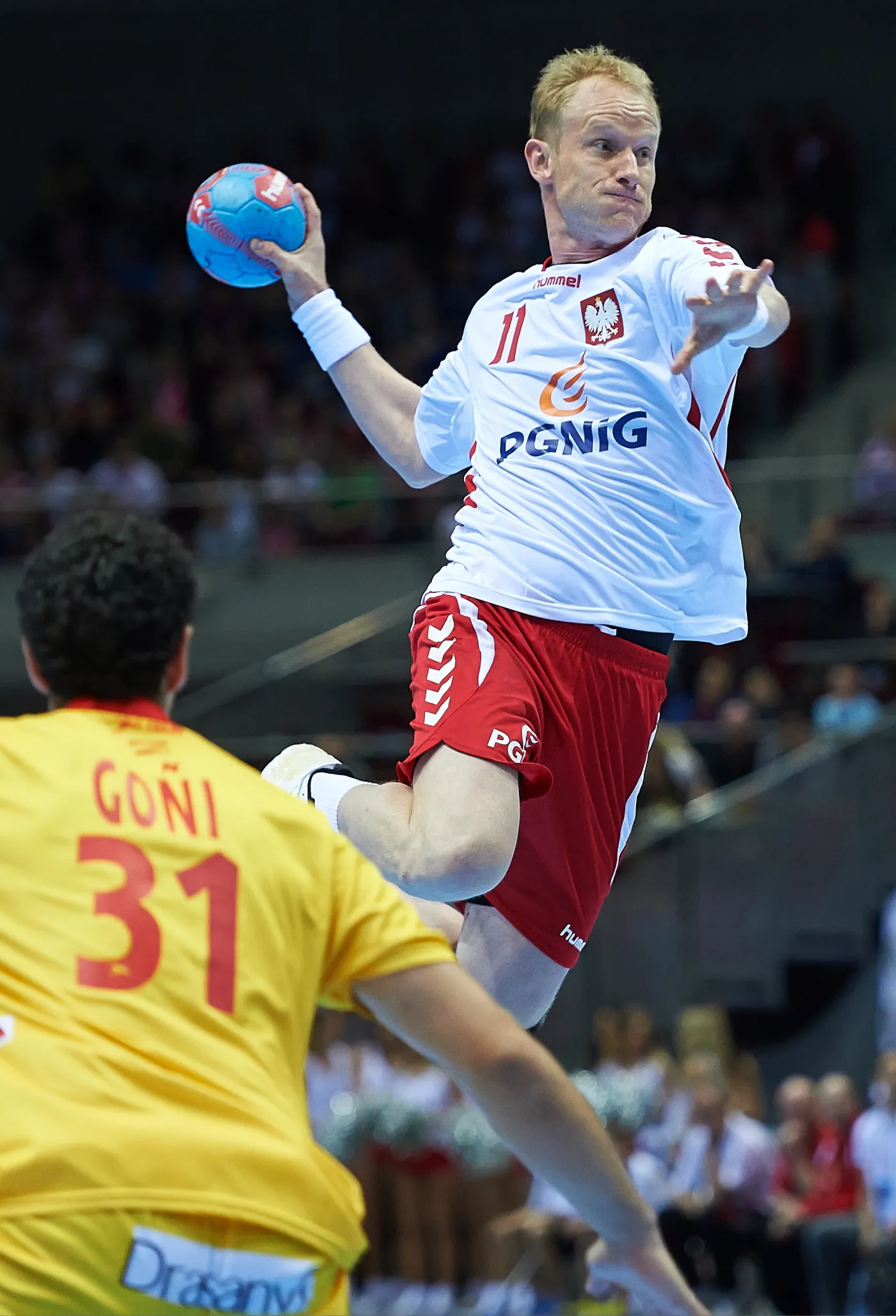 6384098-polscy-szczypiornisci-przegrali.jpg