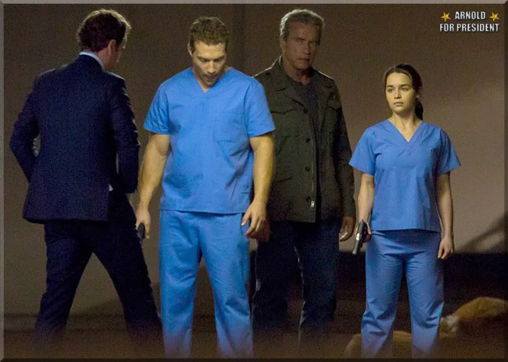 6400795-arnold-schwarzenegger-na-planie.jpg