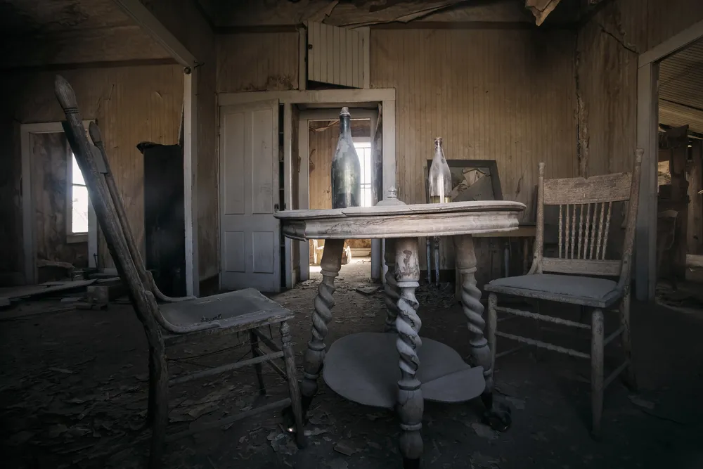 7012597-bodie-miasto-duchow-kalifornia.jpg