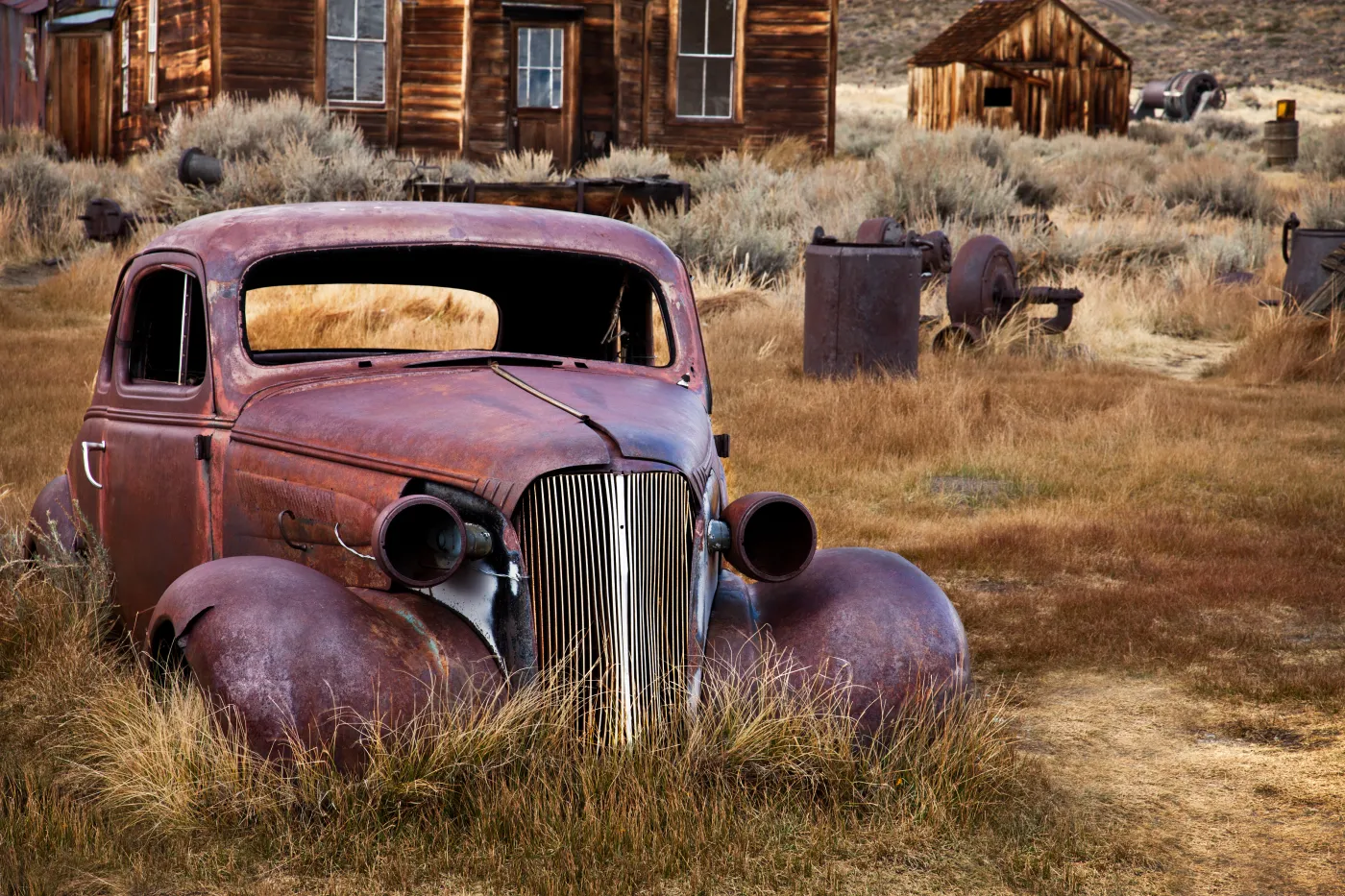 7012365-bodie-miasto-duchow-kalifornia.jpg