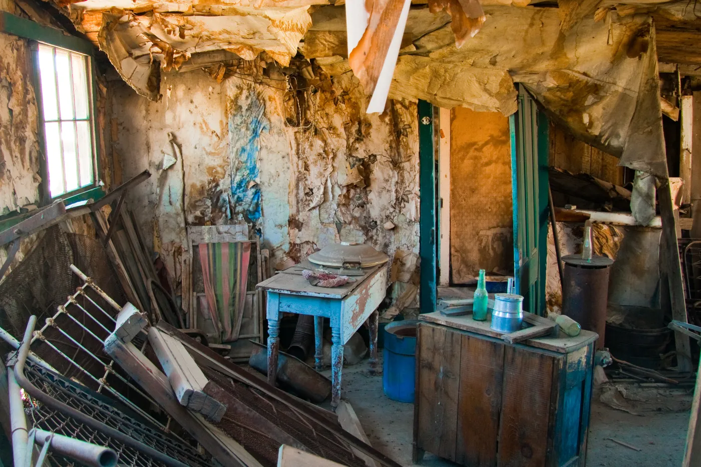 7012394-bodie-miasto-duchow-kalifornia.jpg