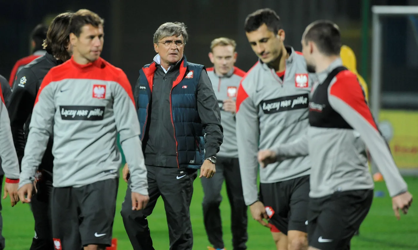 7049787-robert-lewandowski-i-jego-koledzy.jpg