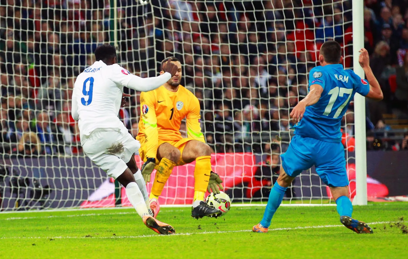 Danny Welbeck strzela gola dla Anglii