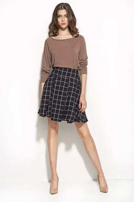 7109491-stylowe-kraty-do-pracy-z-kolekcji.jpg