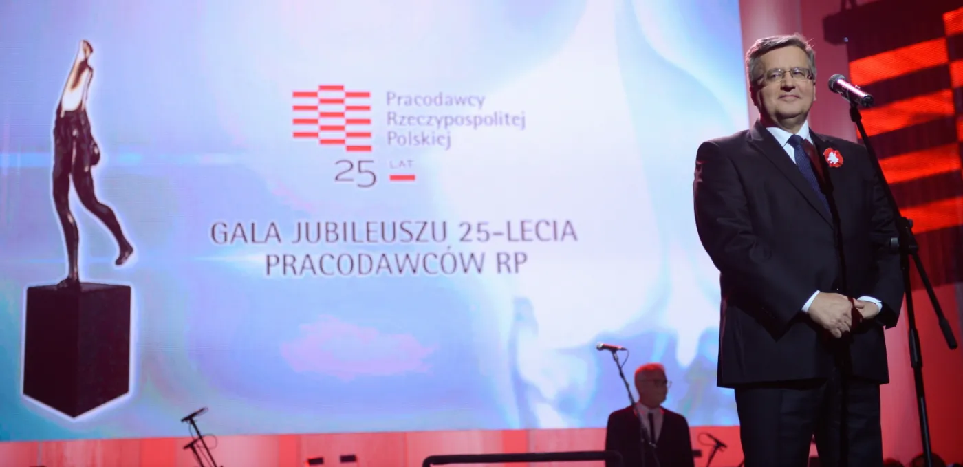 7127060-prezydent-bronislaw-komorowski.jpg