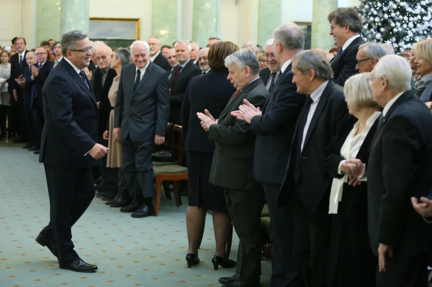 7190720-prezydent-bronislaw-komorowski.jpg