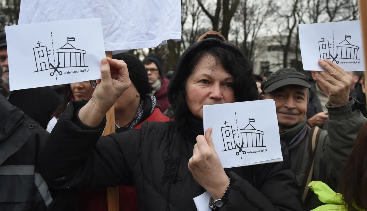 Protest przeciwko finansowaniu Świątyni Opatrzności Bożej