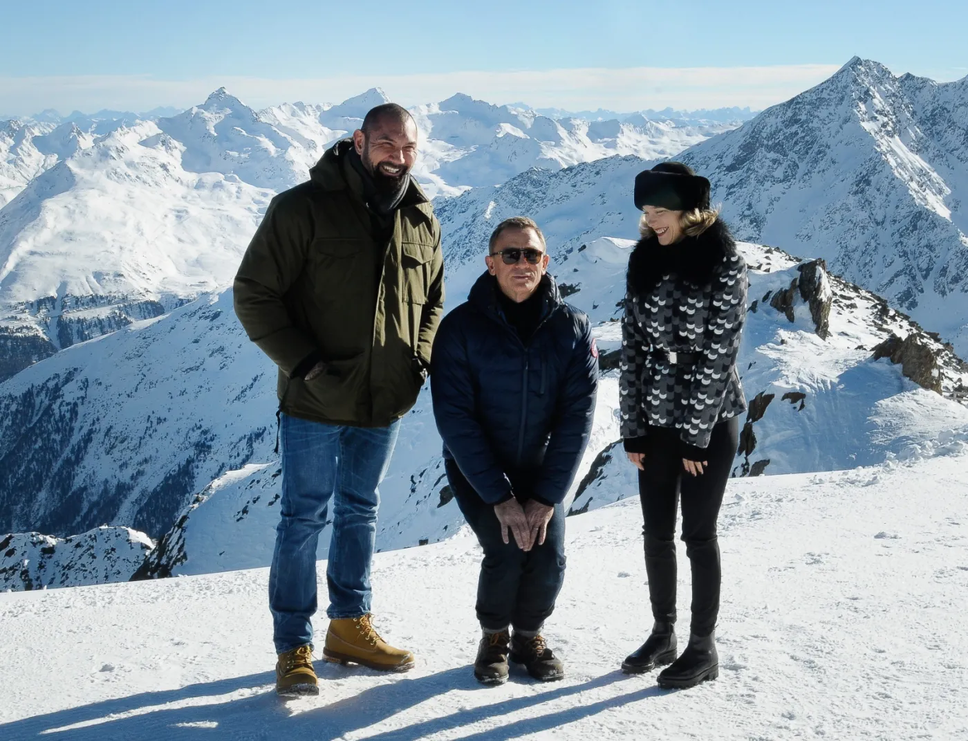 7269891-dave-bautista-daniel-craig-i-lea.jpg