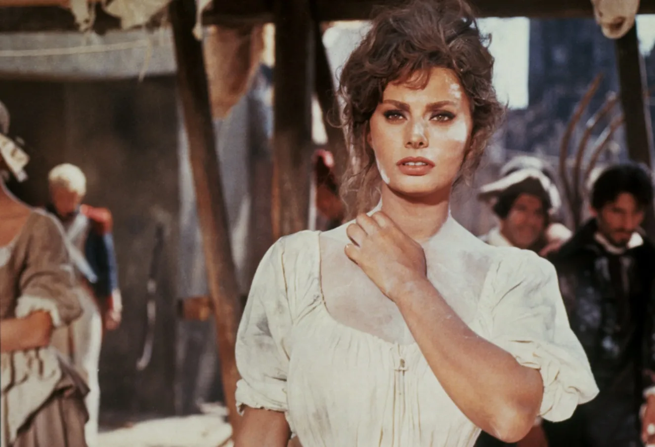 6832130-sophia-loren-w-filmie-madame-sans.jpg
