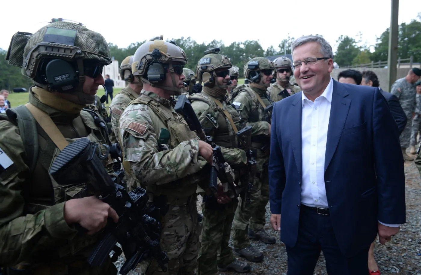 Komorowski wśród komandosów w amerykańskim Fort Bragg
