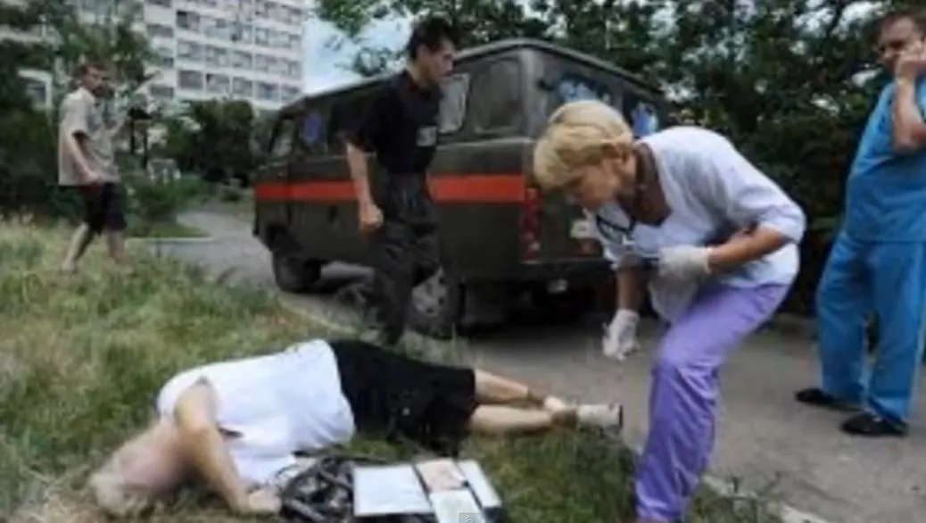 Ostrzelali konwój z wyrzutni rakietowych. Rozerwane ciała trudno zidentyfikować