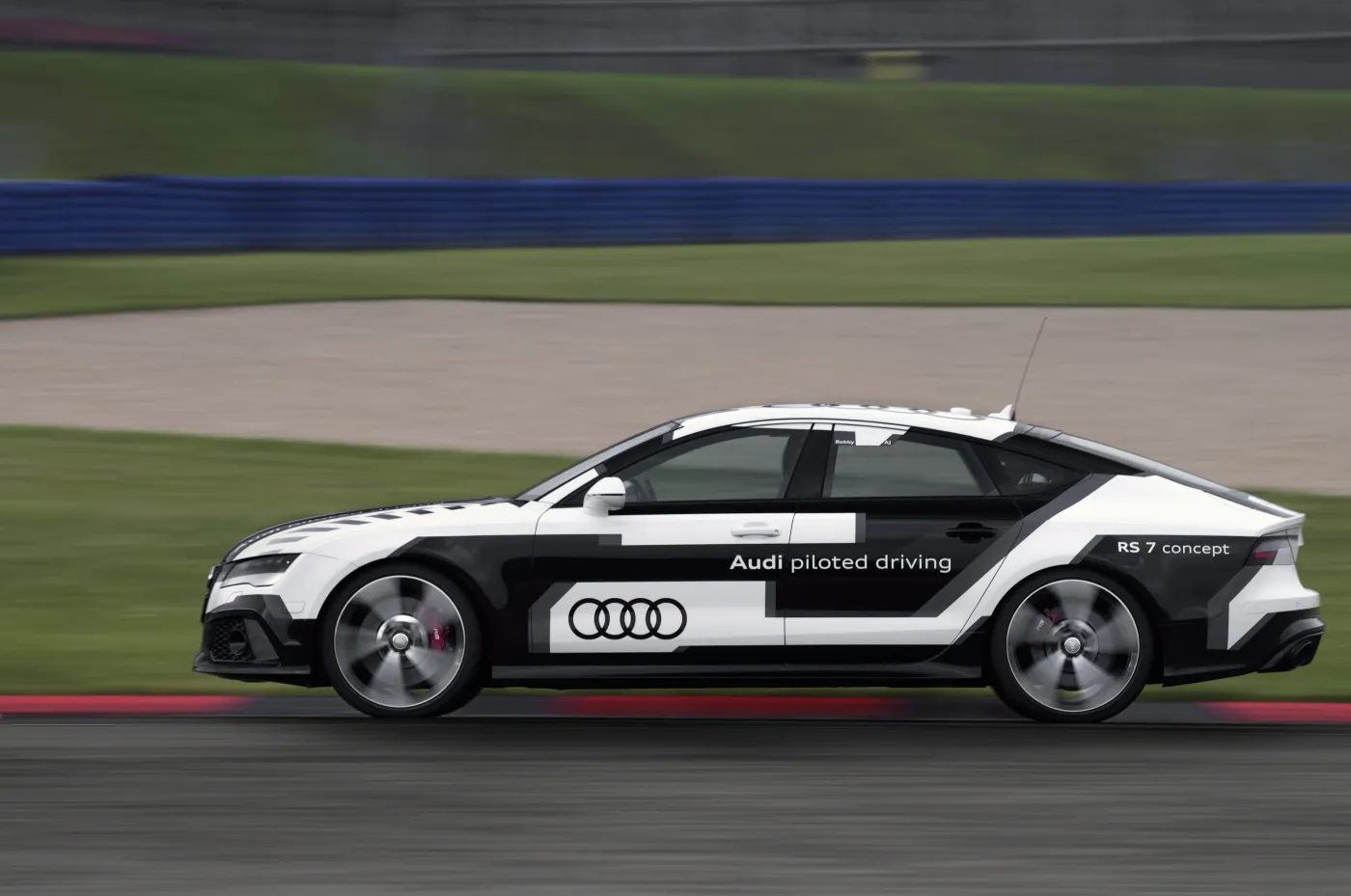 Audi RS 7 piloted driving concept 