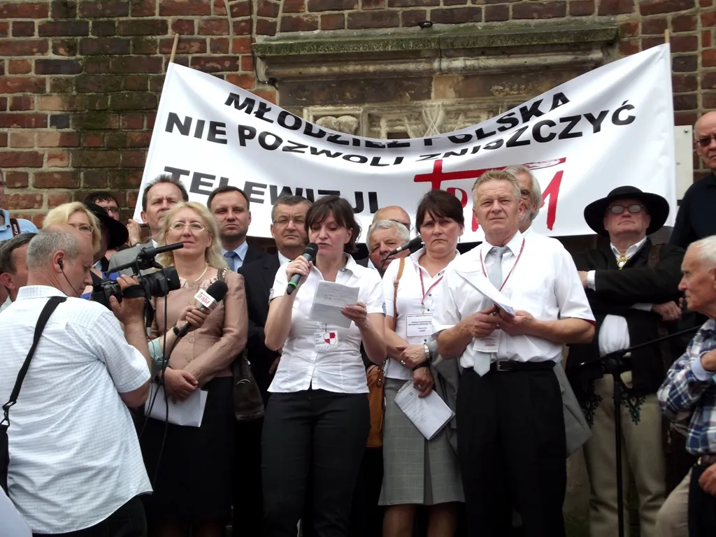 Ewa Stankiwicz i politycy Prawa i Sprawiedliwości, fot.: Piotr Drabik. Licencja CC BY 2.0