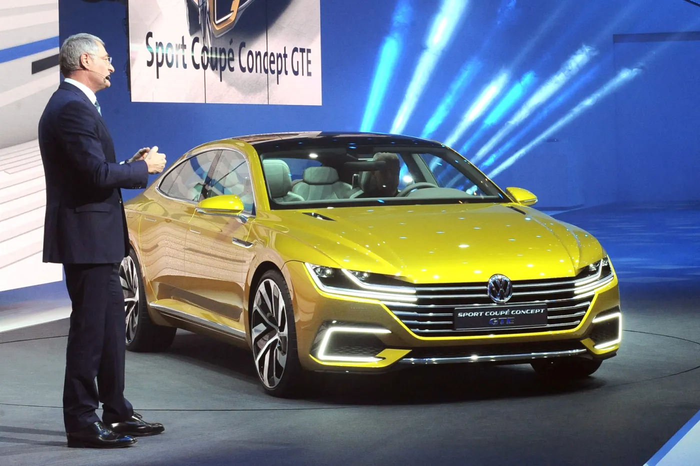 7494176-volkswagen-sport-coupe-concept.jpg