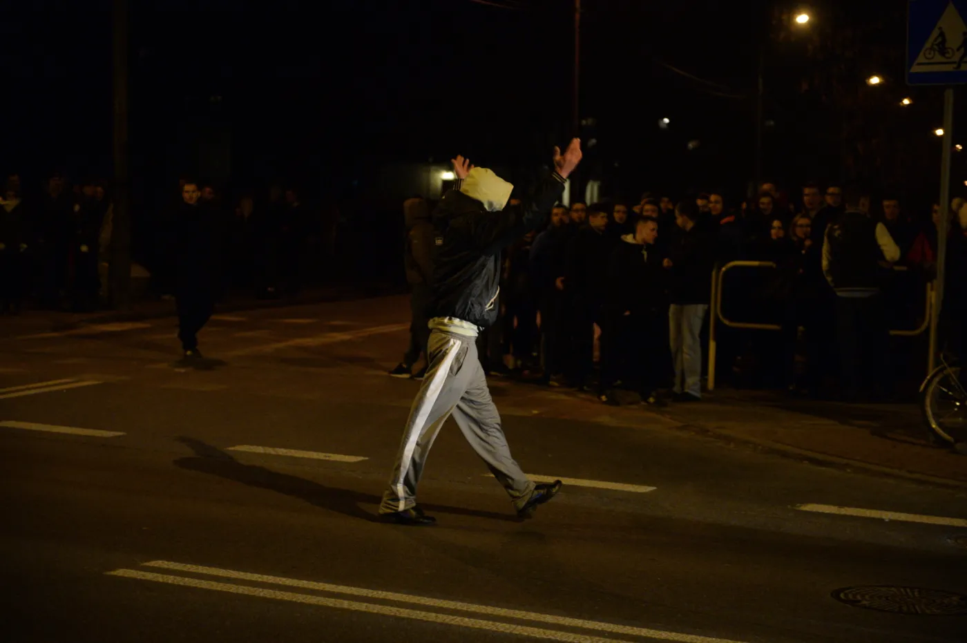 7548556-nocne-zamieszki-w-legionowie-po.jpg