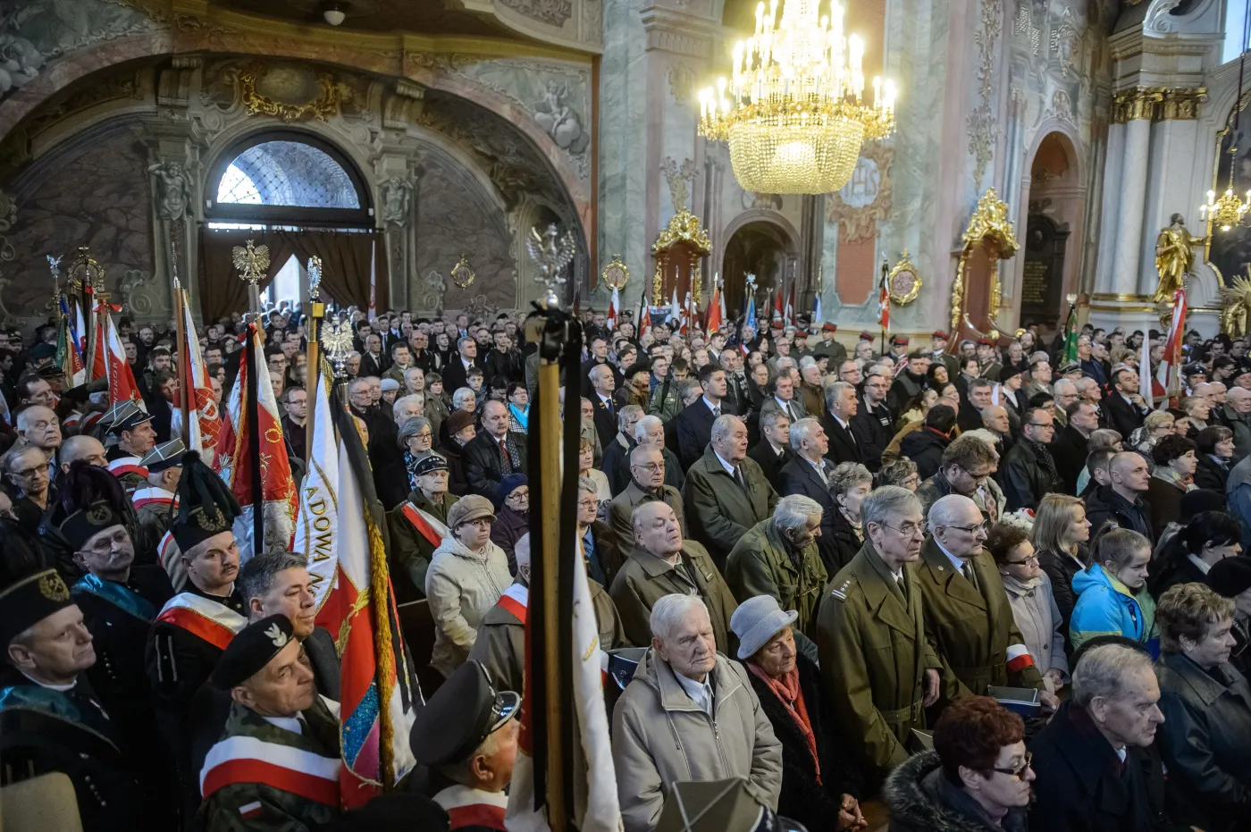 7587833-pogrzeb-sierzanta-jozefa-lalka.jpg
