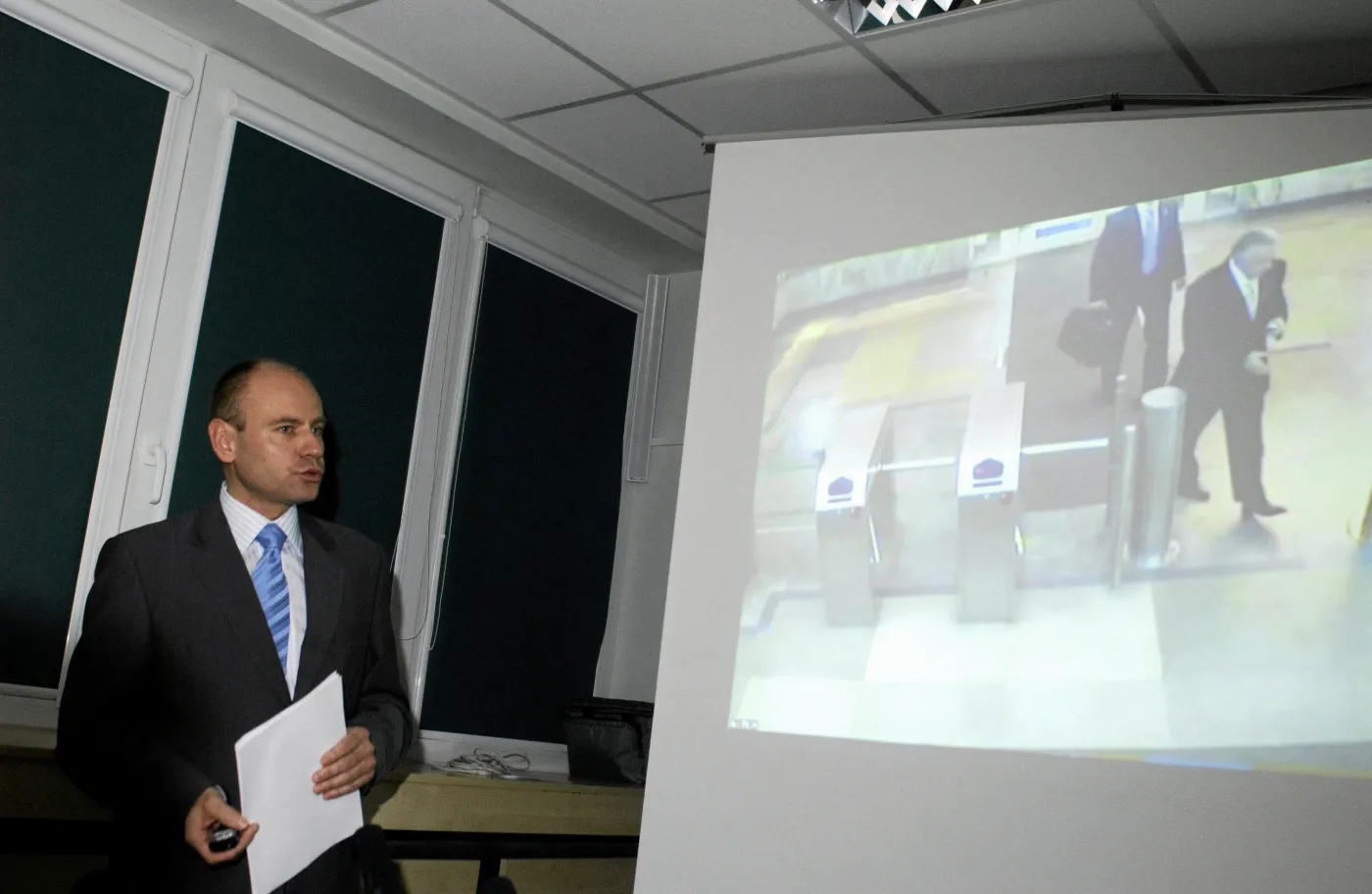 7600958-konferencja-jerzego-engelkinga.jpg