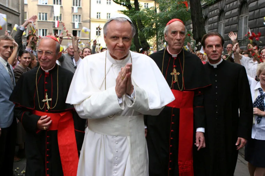 7611665-john-voight-w-filmie-jan-pawel.jpg
