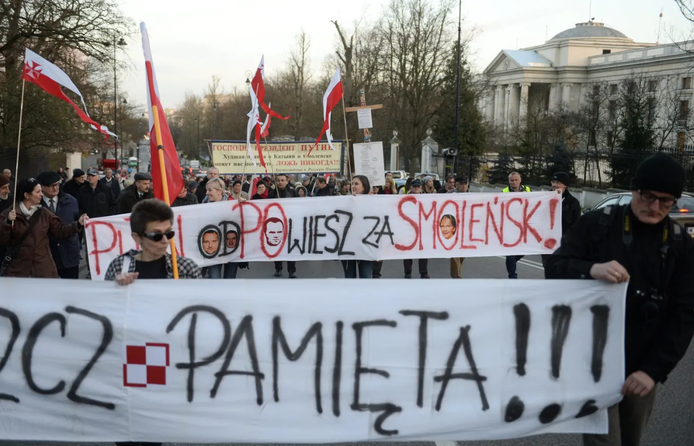 7638771-manifestacja-przed-ambasada-rosji.jpg