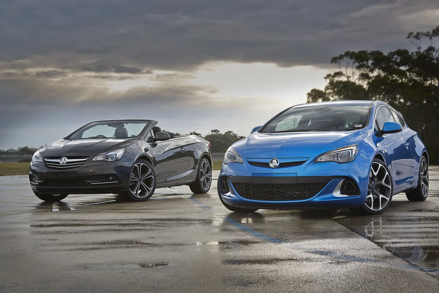 6278197-holden-astra-vxr-cascada-290266.jpg