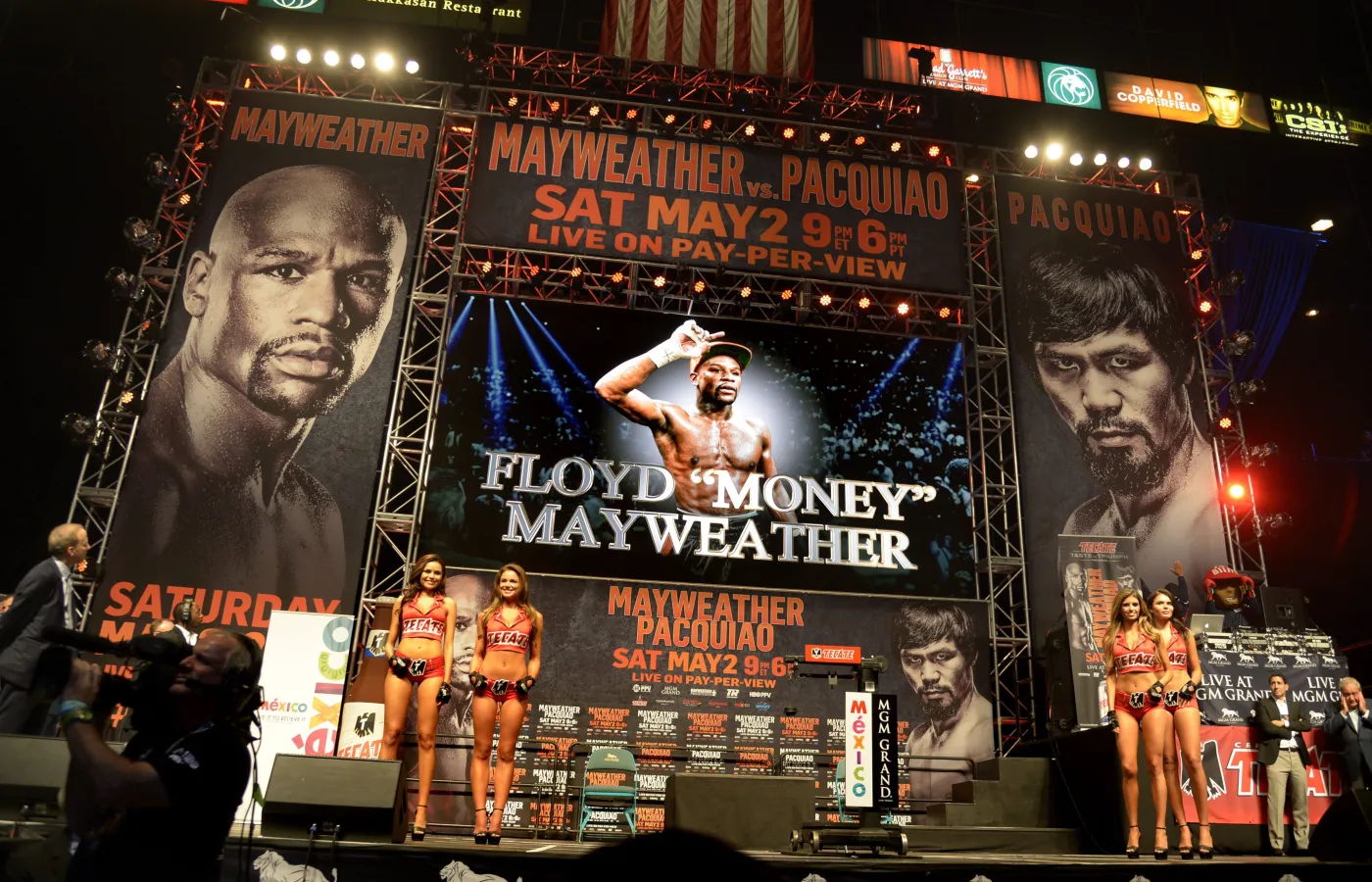 7718002-manny-pacquiao-i-floyd-mayweather.jpg