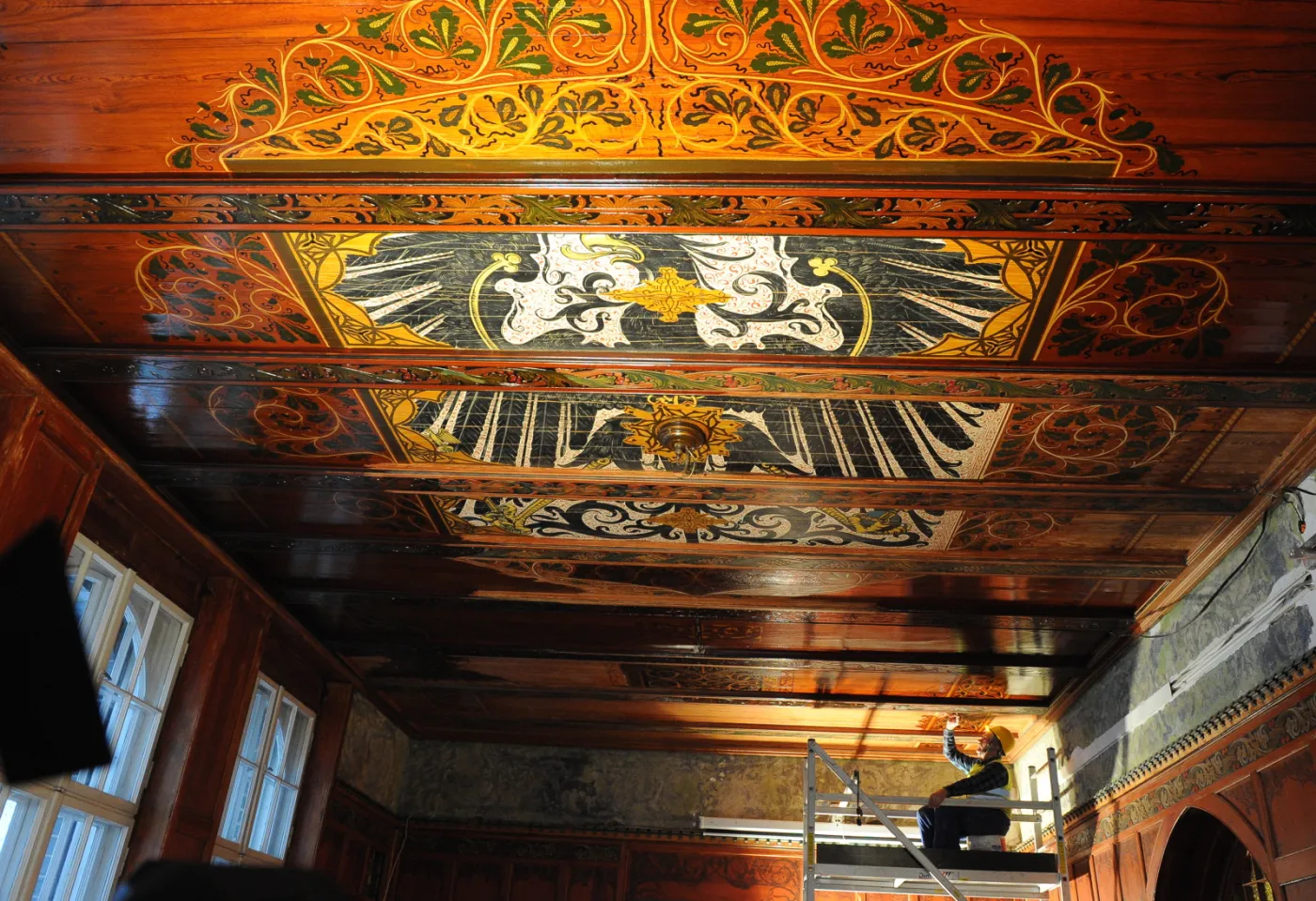 7324758-czarny-orzel-symbol-krola-prus.jpg