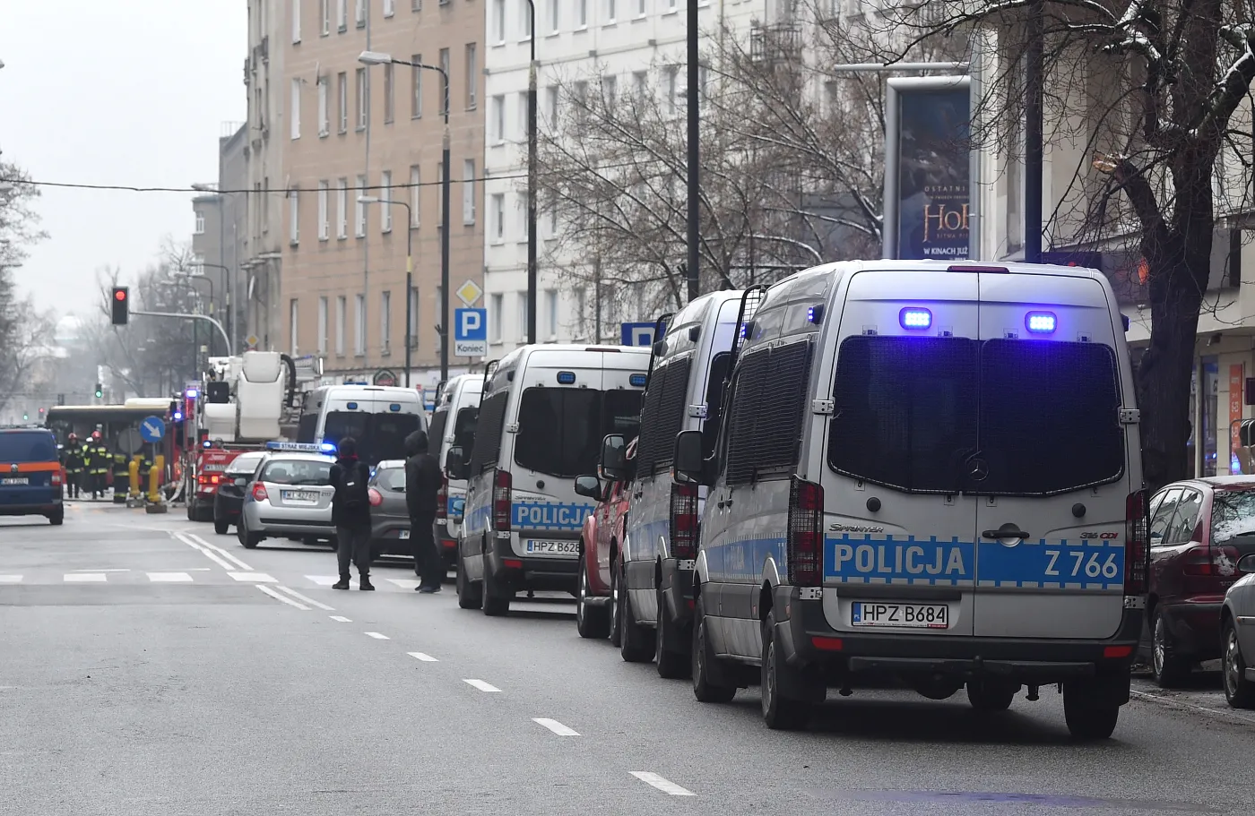 7346902-wybuch-gazu-w-centrum-warszawy.jpg