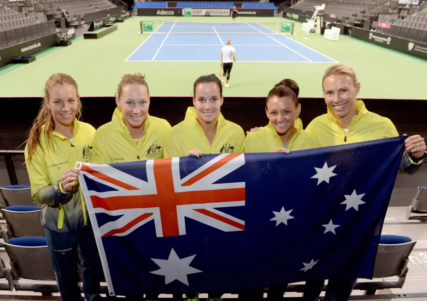 7386770-reprezentacja-australii-olivia.jpg