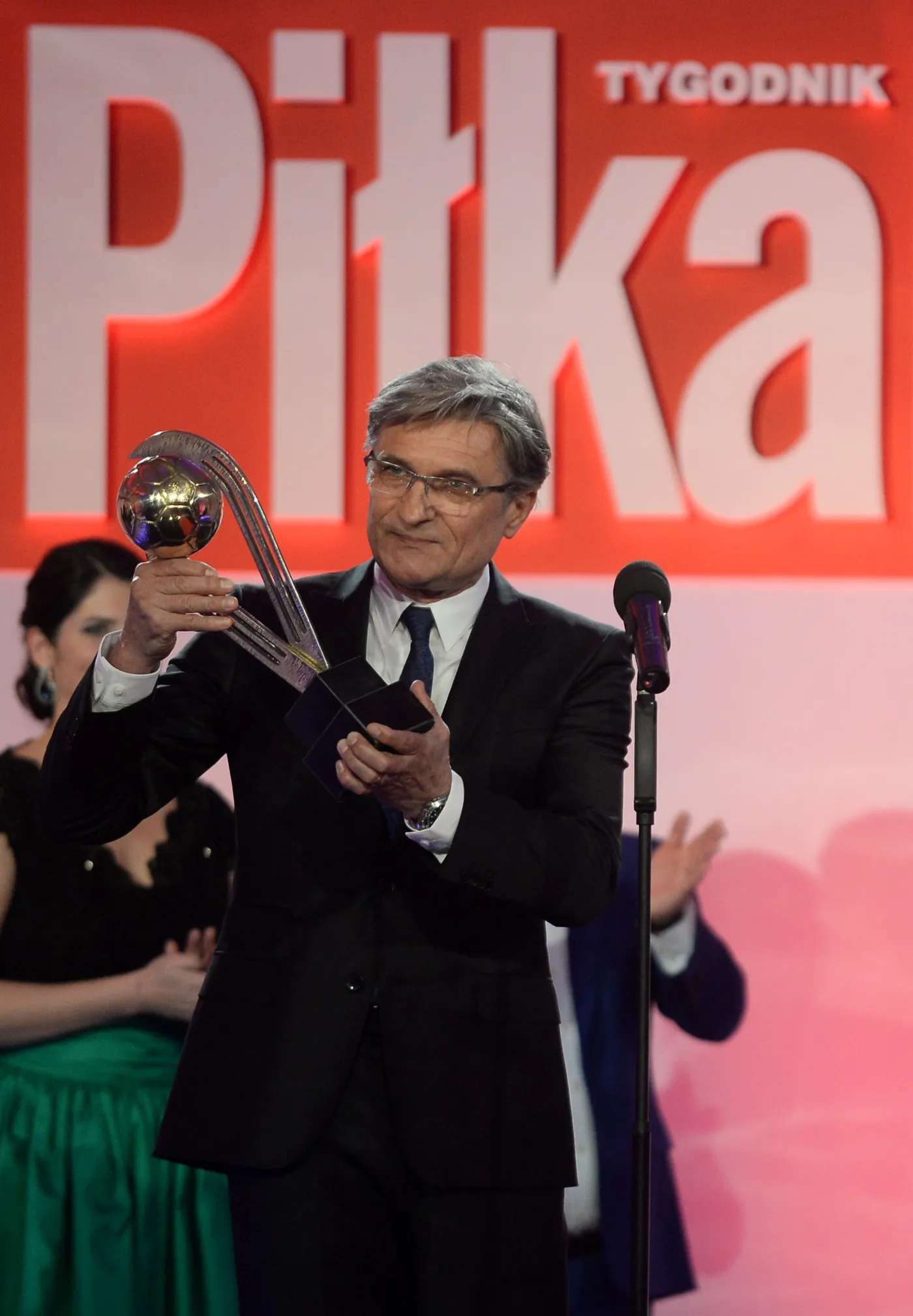 7396713-selekcjoner-reprezentacji-polski.jpg