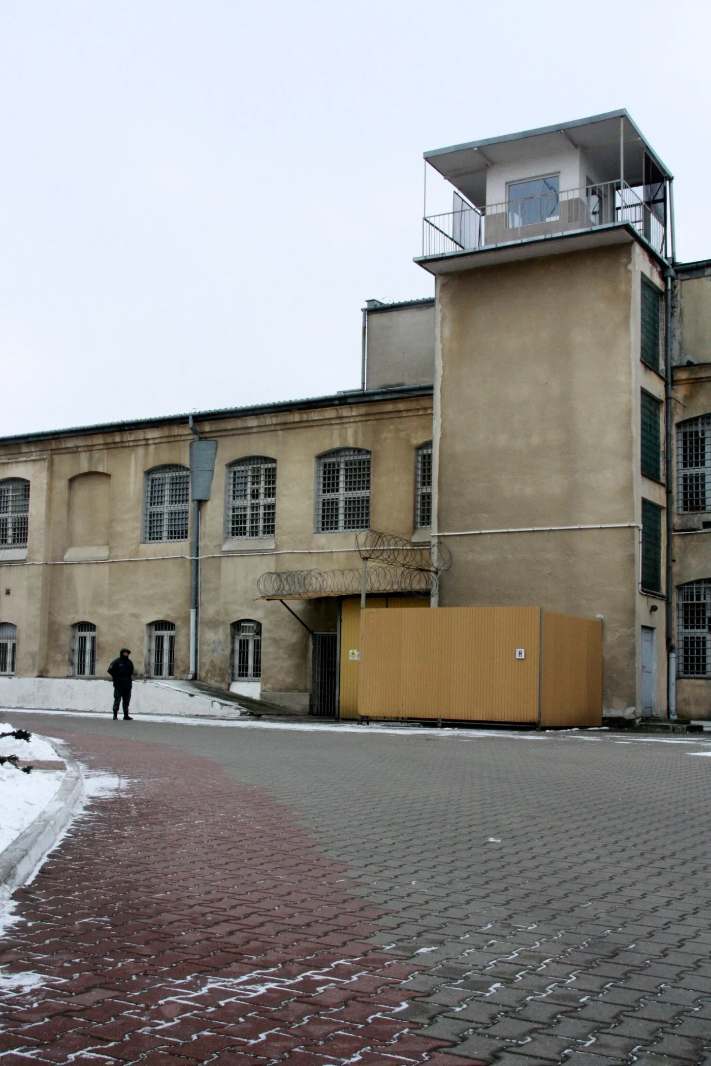 7398707-areszt-sledczy-warszawa-mokotow.jpg