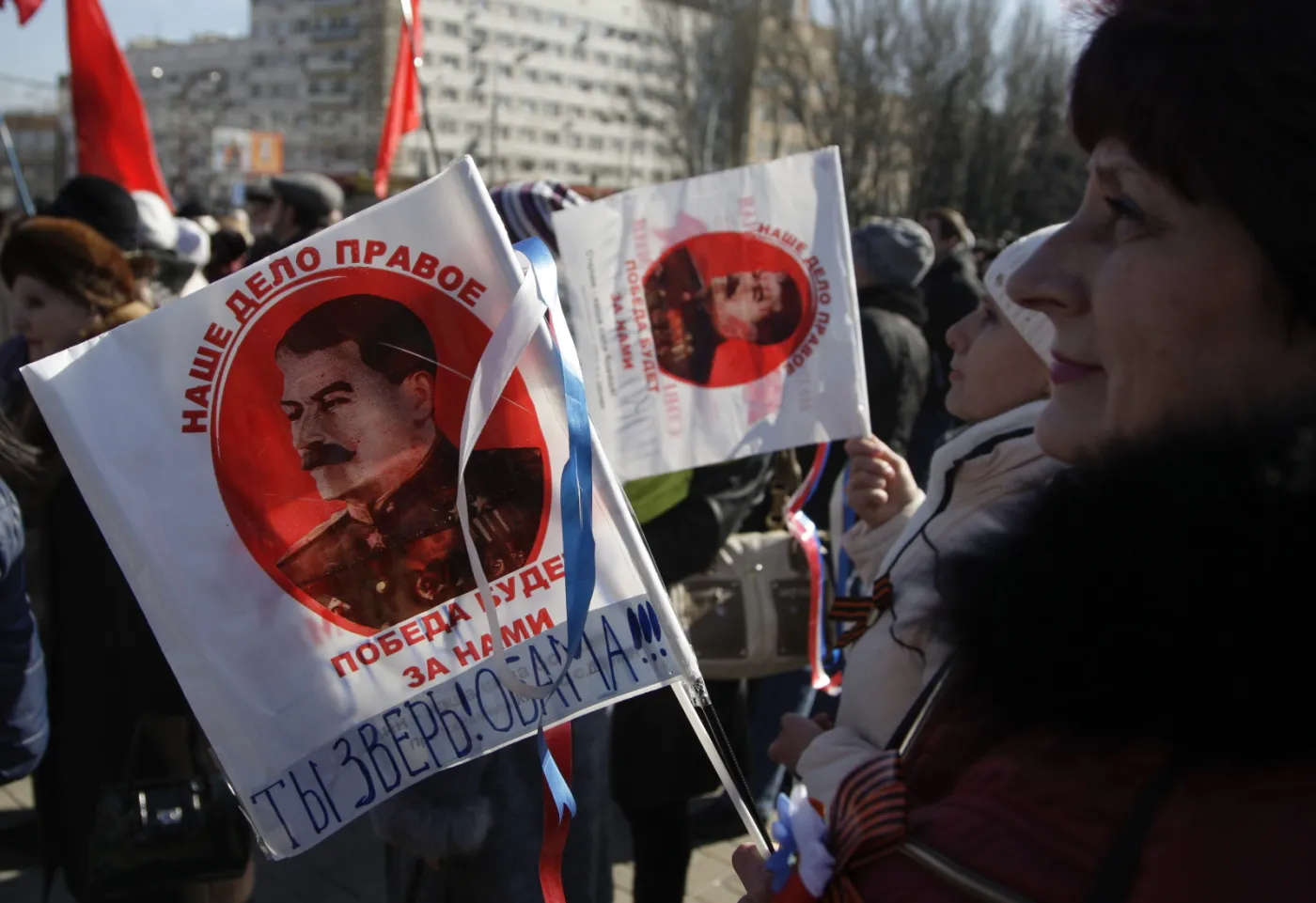 Dzień Obrońcy Ojczyzny. Rosjanie chwalą się swoją armią. ZDJĘCIA