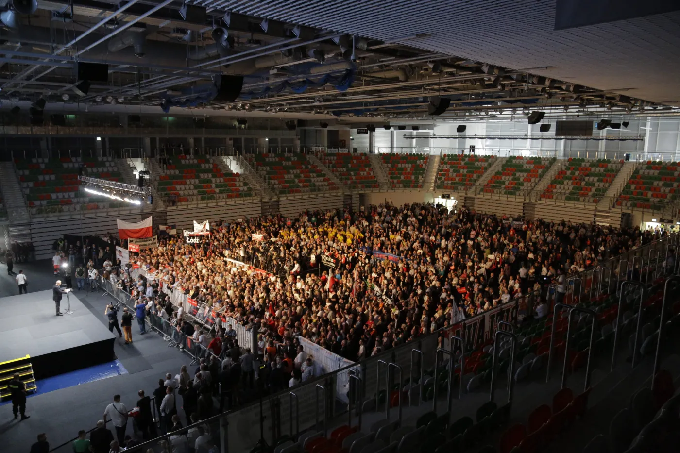 Pierwszy Zjazd woJOWników Kukiza. "Nie będę negocjował z partiami"