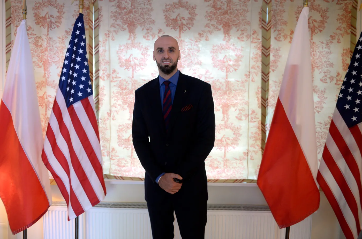 7939909-koszykarz-marcin-gortat-c-podczas.jpg