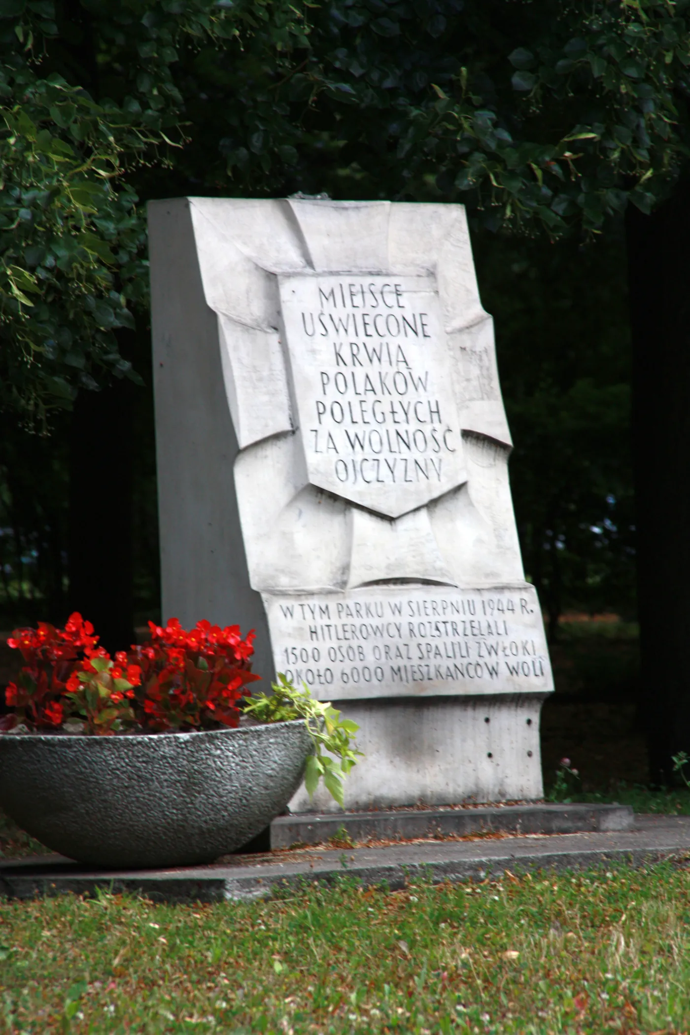 5216936-powstanie-warszawskie-1944-wola.jpg