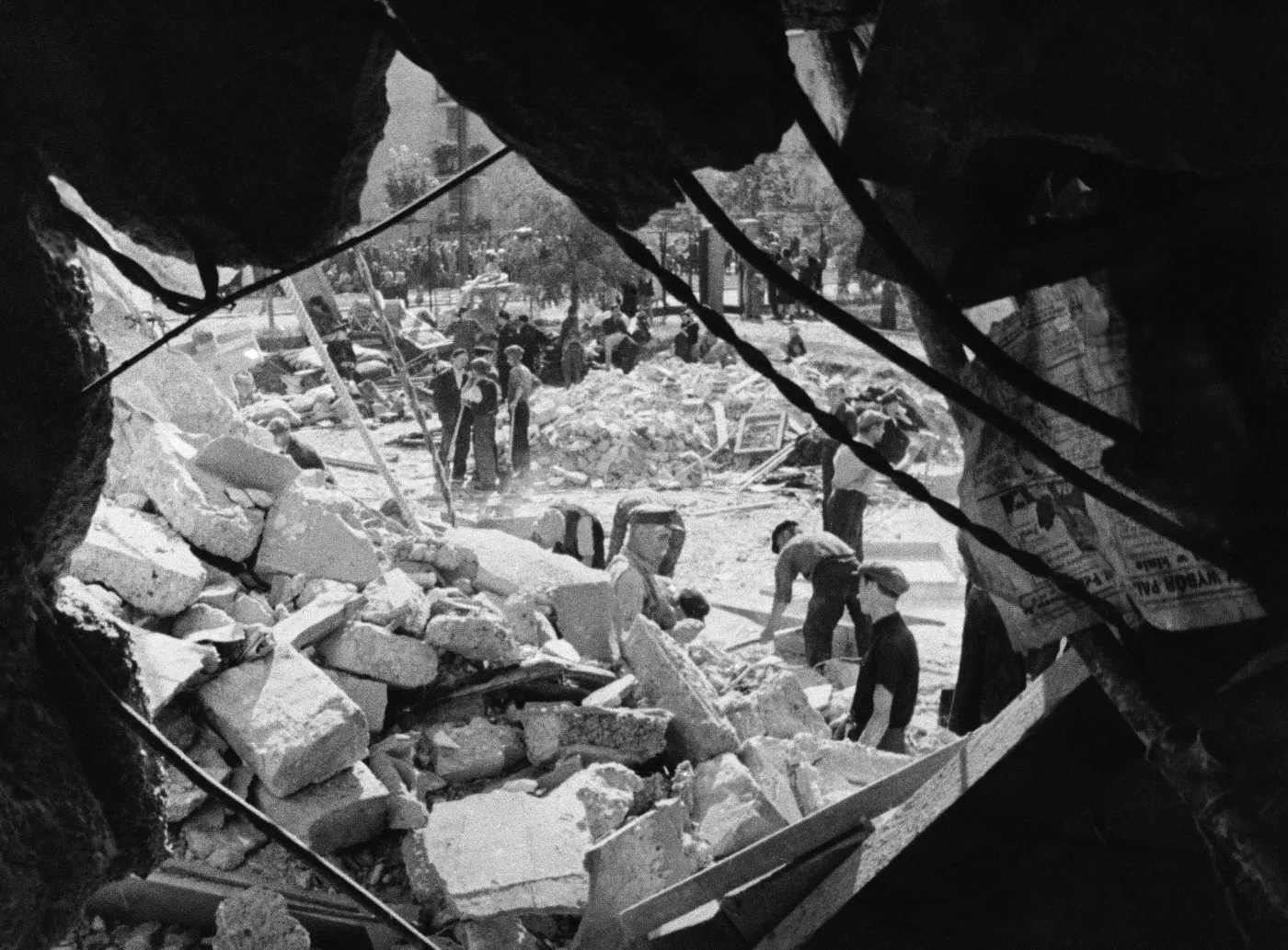 6873970-warszawa-1939-ii-wojna-swiatowa.jpg