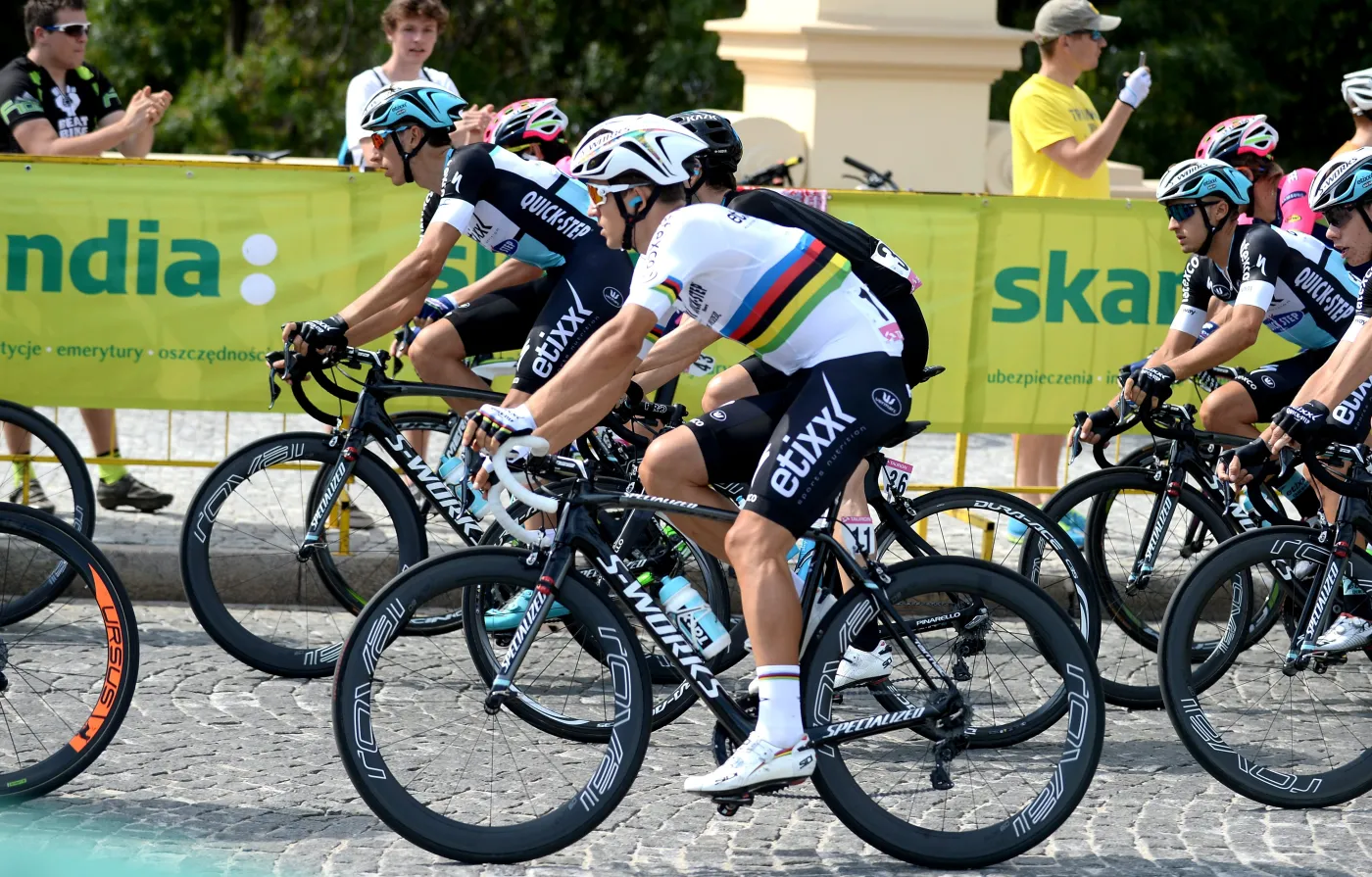 8042560-mistrz-swiata-michal-kwiatkowski.jpg
