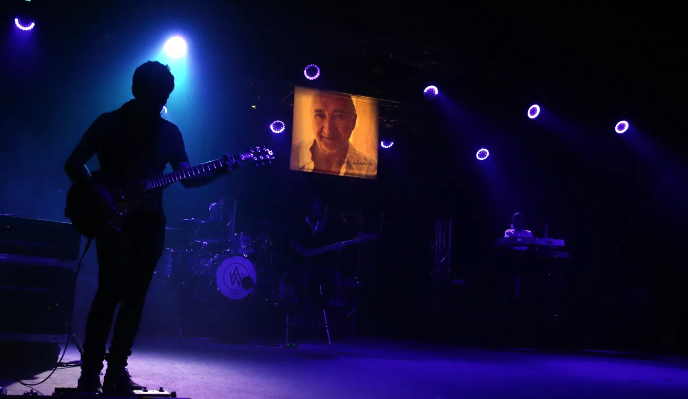 8094304-koncert-oprocz-blekitnego-nieba.jpg