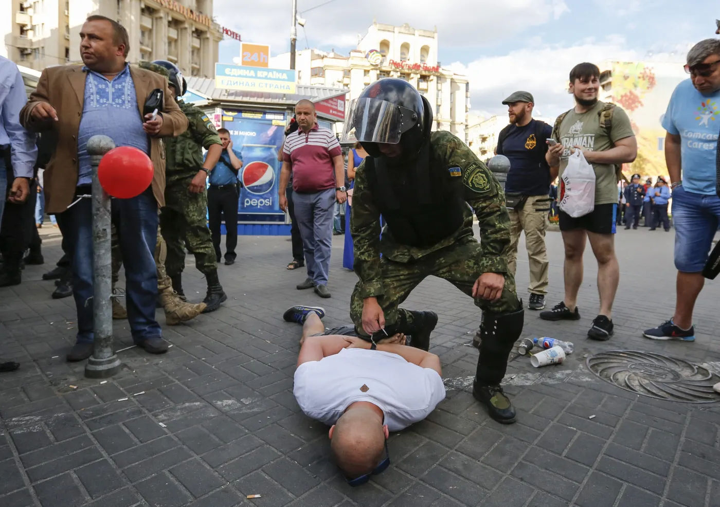 8113864-ukraincy-w-kijowie-polowali-na.jpg