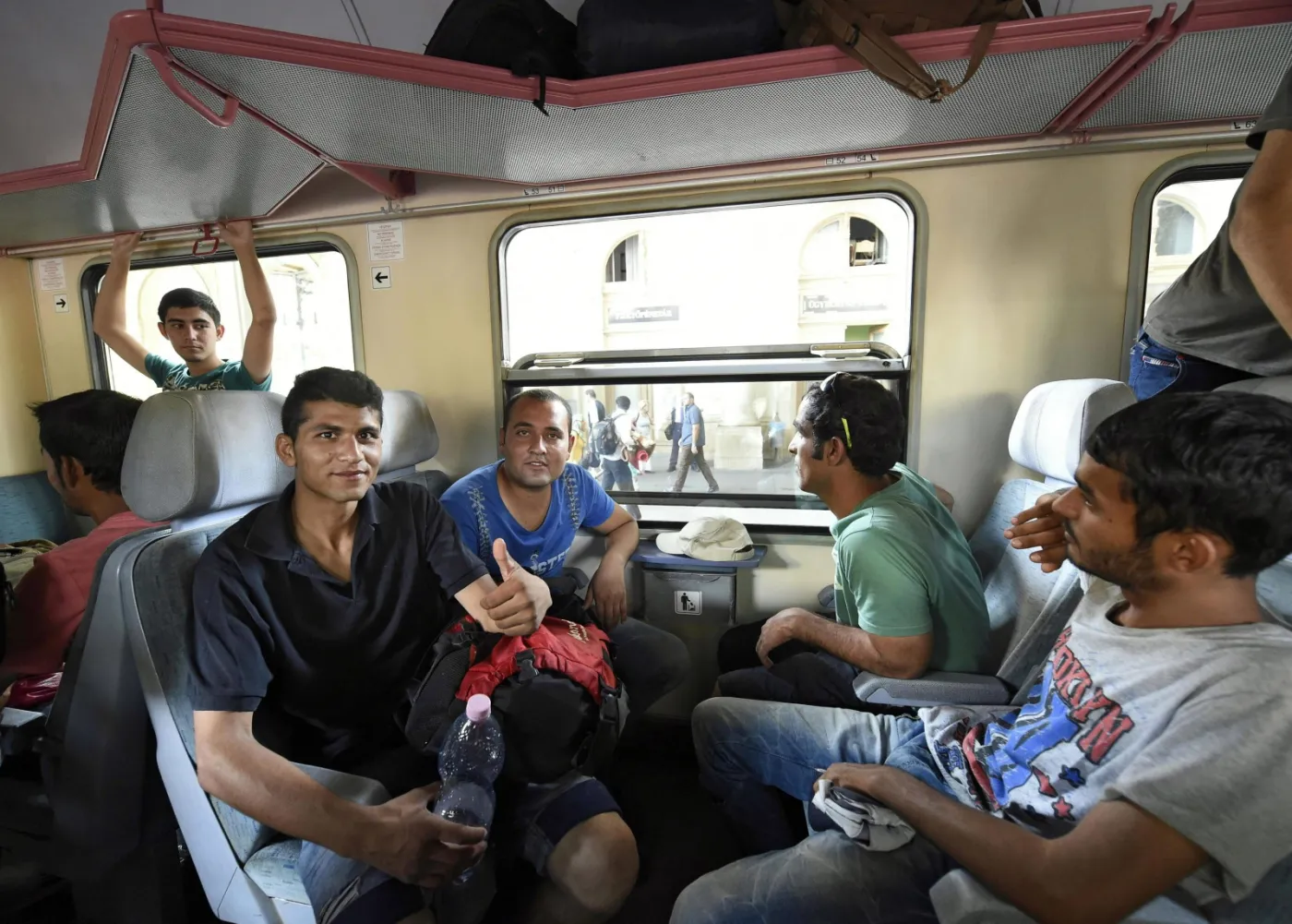 Pociąg z imigrantami na dworcu Keleti