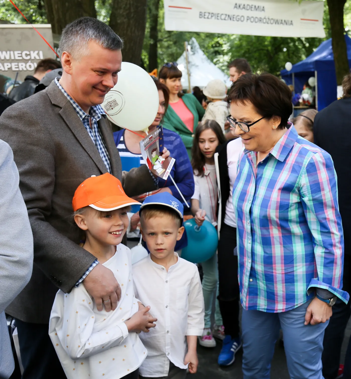 7830429-premier-ewa-kopacz-i-wicepremier.jpg