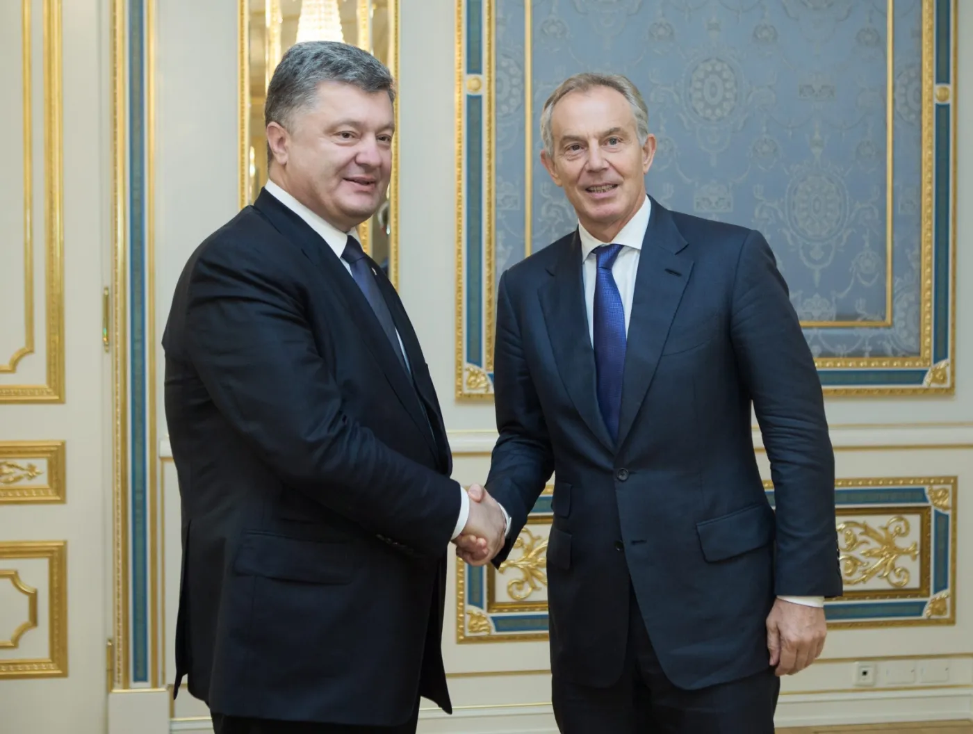 Petro Poroszenko i były brytyjski premier Tony Blair