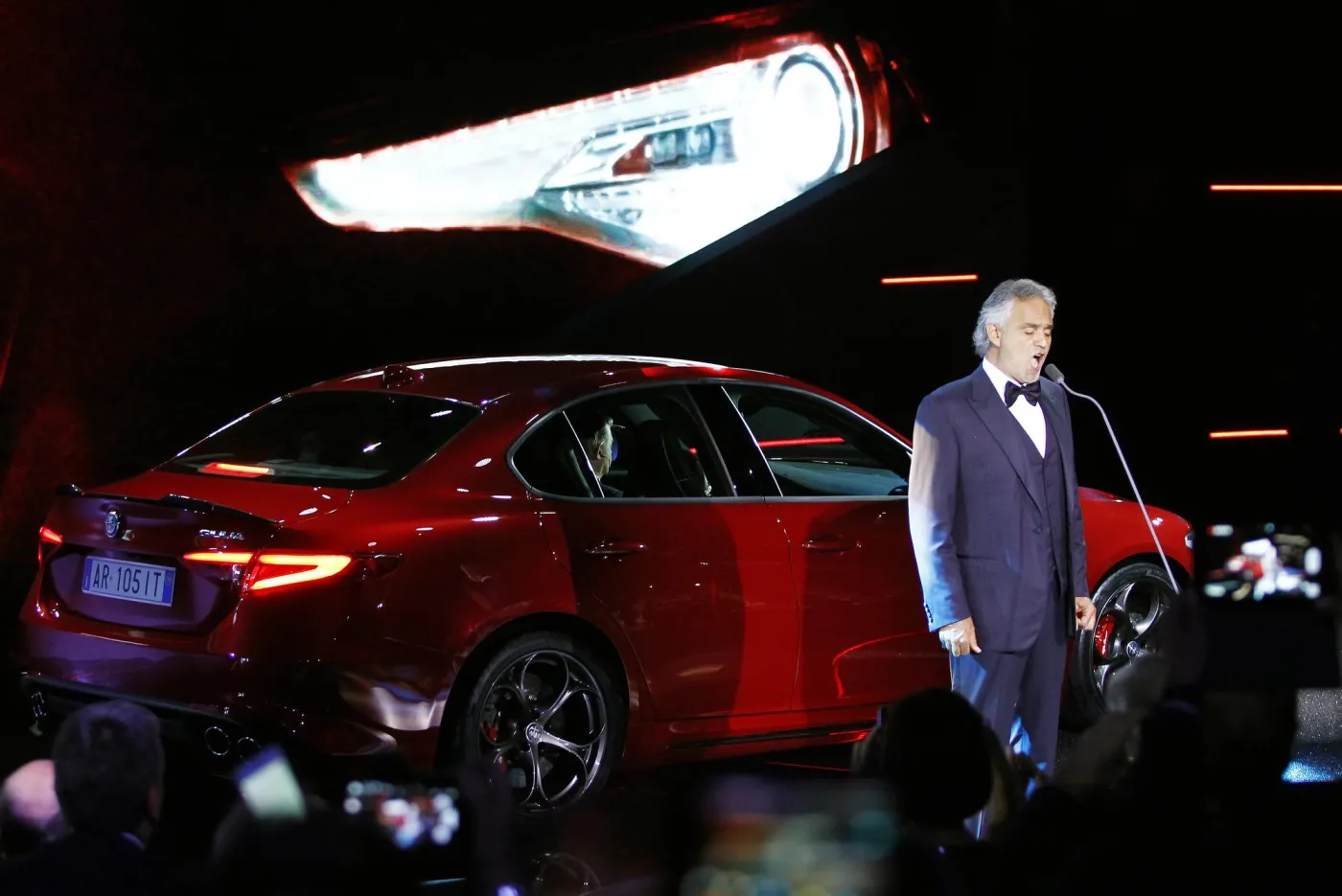 Alfa Romeo Giulia i Andrea Bocelli