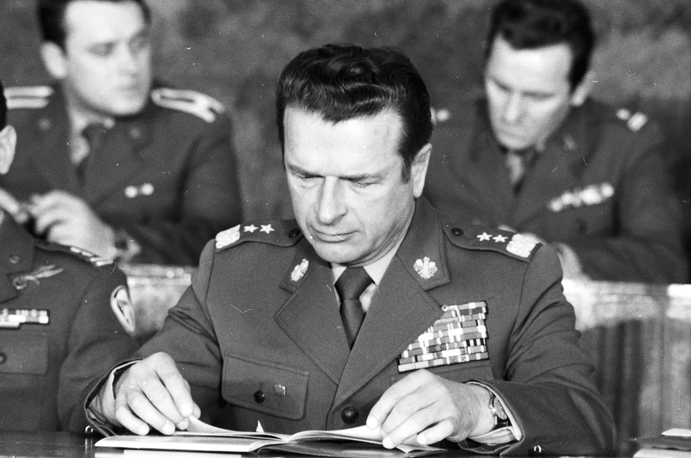 8391179-szef-kontrwywiadu-wojskowego-wsw.jpg
